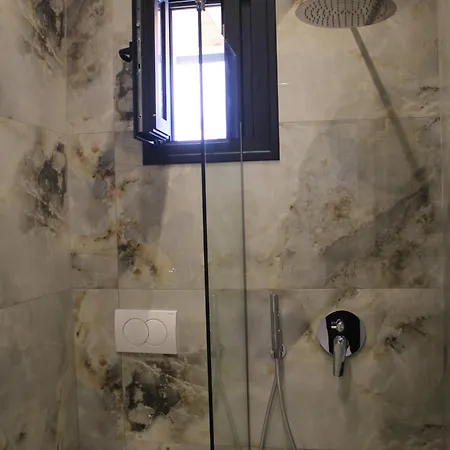 Lazari S * ヒマラ